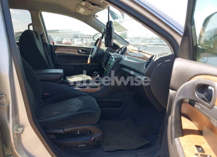 Photo 5 of 2012 Buick Enclave (VIN 5GAKRAED8CJ175340)