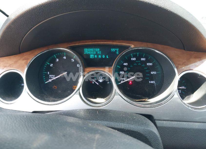 Photo 7 of 2012 Buick Enclave (VIN 5GAKRAED8CJ175340)