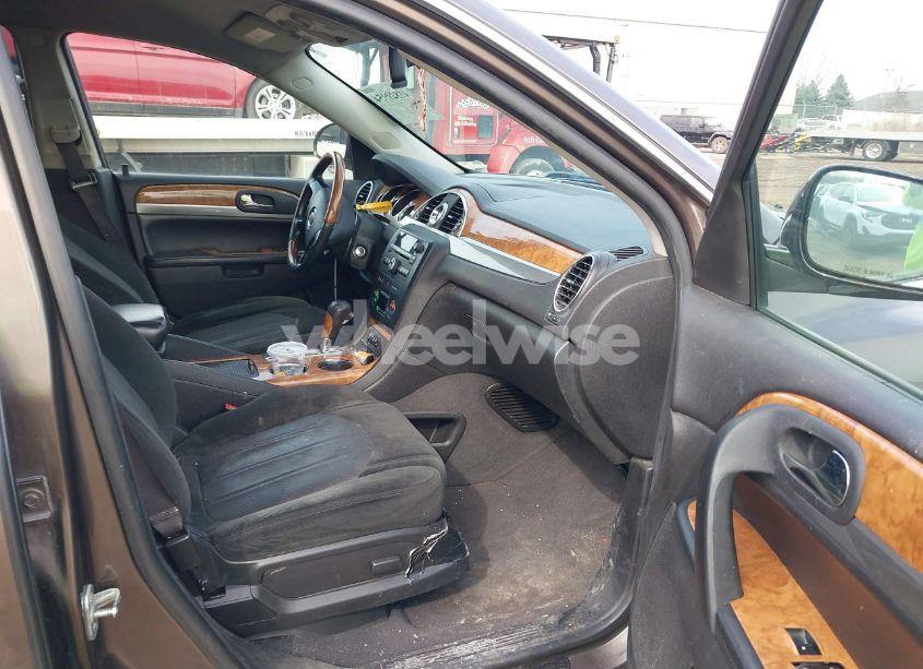 Photo 5 of 2012 Buick Enclave (VIN 5GAKRAED8CJ397425)