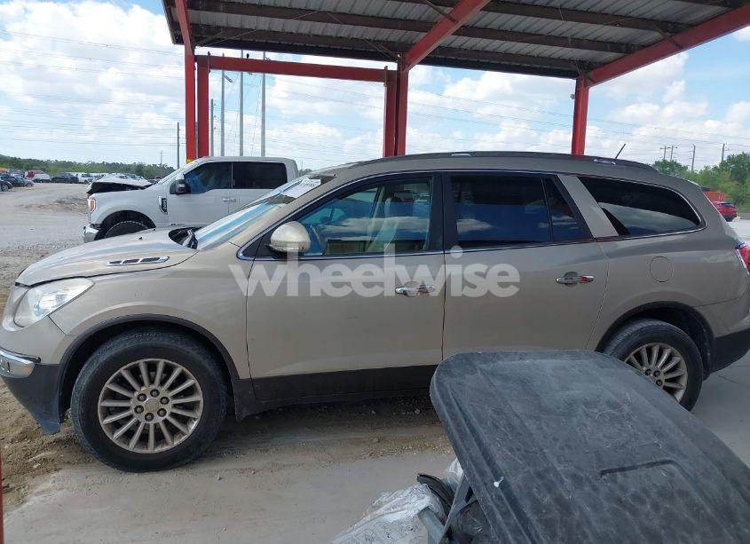 Photo 14 of 2011 Buick Enclave CX (VIN 5GAKRAED9BJ185583)