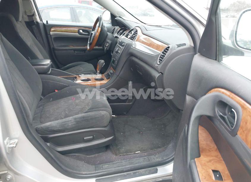 Photo 5 of 2011 Buick Enclave CX (VIN 5GAKRAEDXBJ118037)