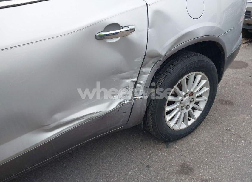 Photo 6 of 2011 Buick Enclave CX (VIN 5GAKRAEDXBJ118037)