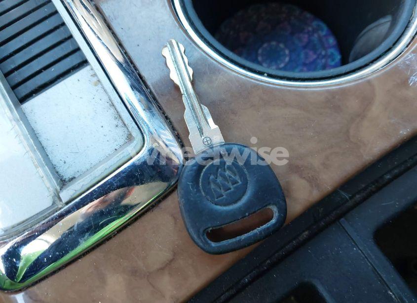 Photo 11 of 2011 Buick Enclave CX (VIN 5GAKRAEDXBJ143522)