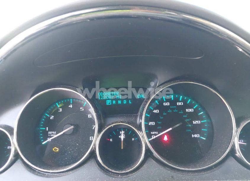 Photo 7 of 2015 Buick Enclave CONVENIENCE (VIN 5GAKRAKD0FJ162008)