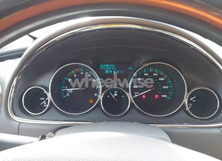 Photo 7 of 2017 Buick Enclave CONVENIENCE (VIN 5GAKRAKD1HJ351012)