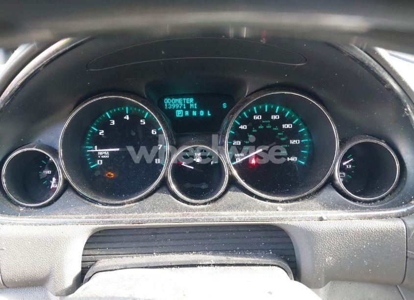 Photo 7 of 2017 Buick Enclave CONVENIENCE (VIN 5GAKRAKD3HJ334485)