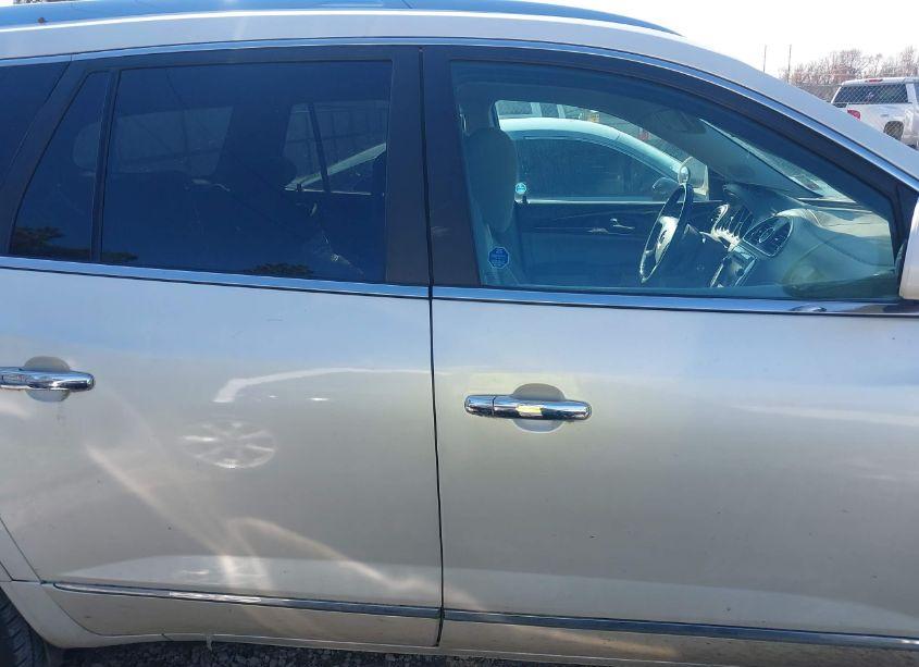 Photo 13 of 2014 Buick Enclave CONVENIENCE (VIN 5GAKRAKD6EJ373521)