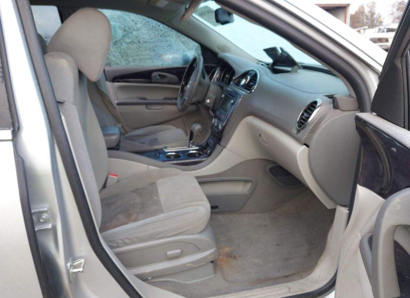 Photo 5 of 2017 Buick Enclave CONVENIENCE (VIN 5GAKRAKD7HJ178662)