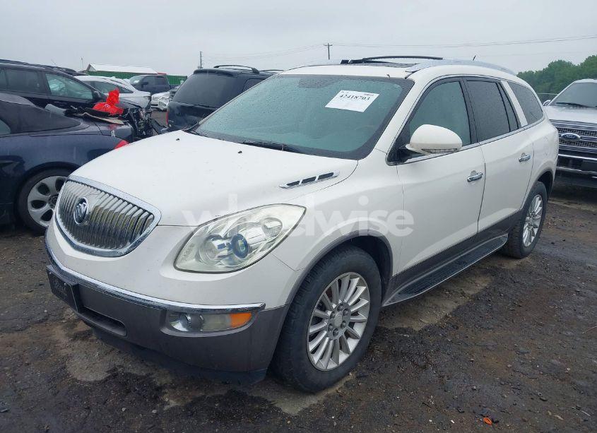 Photo 2 of 2011 Buick Enclave 1XL (VIN 5GAKRBED0BJ335764)