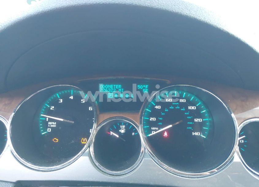 Photo 7 of 2011 Buick Enclave 1XL (VIN 5GAKRBED0BJ355643)