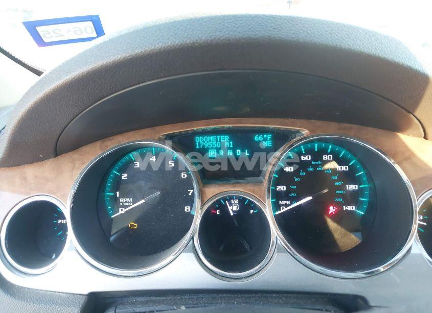 Photo 7 of 2011 Buick Enclave 1XL (VIN 5GAKRBED1BJ109295)