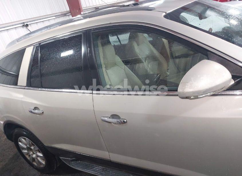 Photo 14 of 2011 Buick Enclave 1XL (VIN 5GAKRBED1BJ140983)