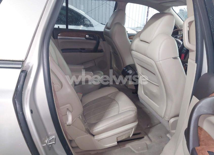 Photo 8 of 2011 Buick Enclave 1XL (VIN 5GAKRBED1BJ140983)