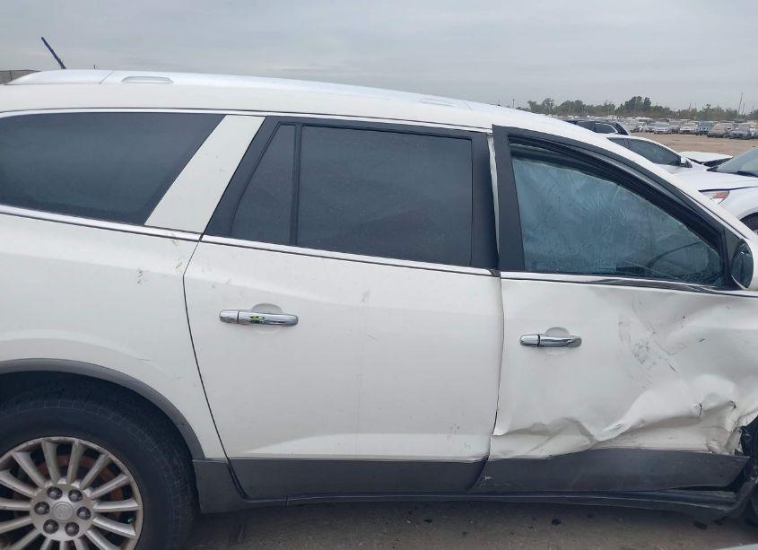Photo 12 of 2011 Buick Enclave 1XL (VIN 5GAKRBED1BJ237245)