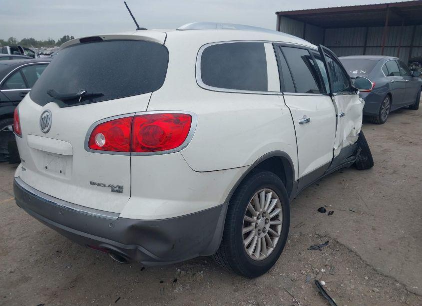 Photo 4 of 2011 Buick Enclave 1XL (VIN 5GAKRBED1BJ237245)