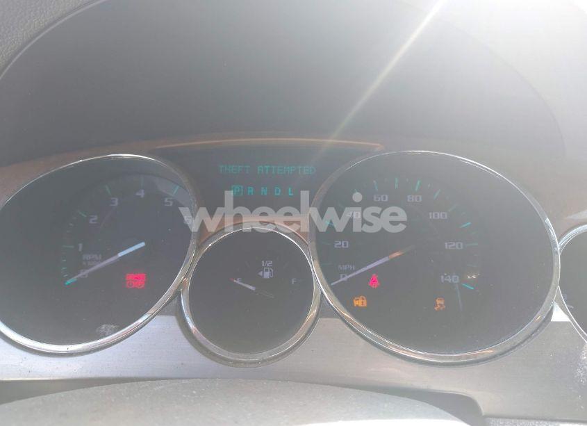 Photo 7 of 2011 Buick Enclave 1XL (VIN 5GAKRBED1BJ304345)