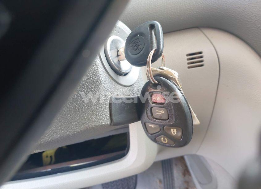 Photo 11 of 2011 Buick Enclave 1XL (VIN 5GAKRBED1BJ411170)