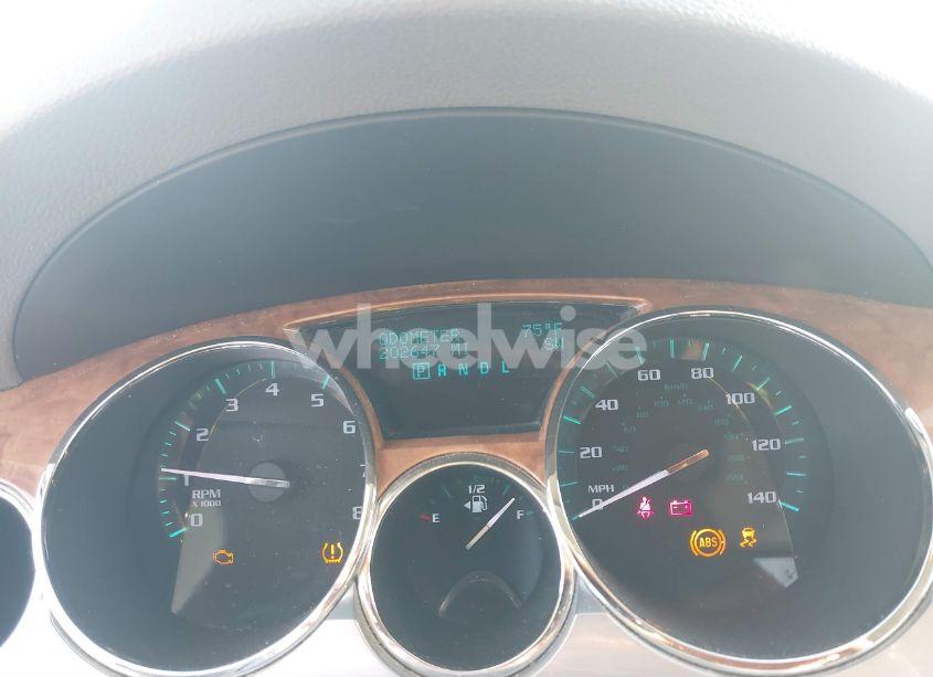 Photo 15 of 2011 Buick Enclave 1XL (VIN 5GAKRBED1BJ411170)