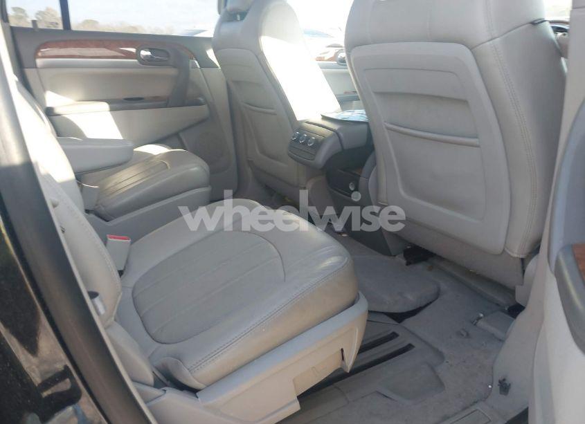 Photo 8 of 2011 Buick Enclave 1XL (VIN 5GAKRBED1BJ411170)