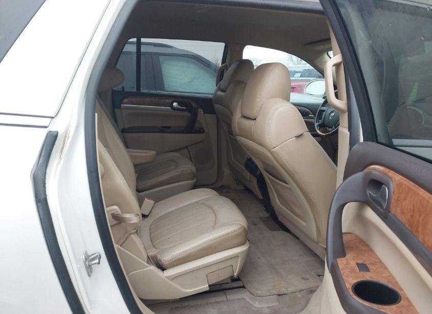 Photo 8 of 2011 Buick Enclave 1XL (VIN 5GAKRBED2BJ375537)