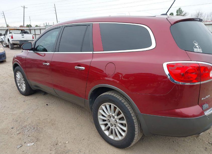 Photo 3 of 2011 Buick Enclave 1XL (VIN 5GAKRBED4BJ106021)