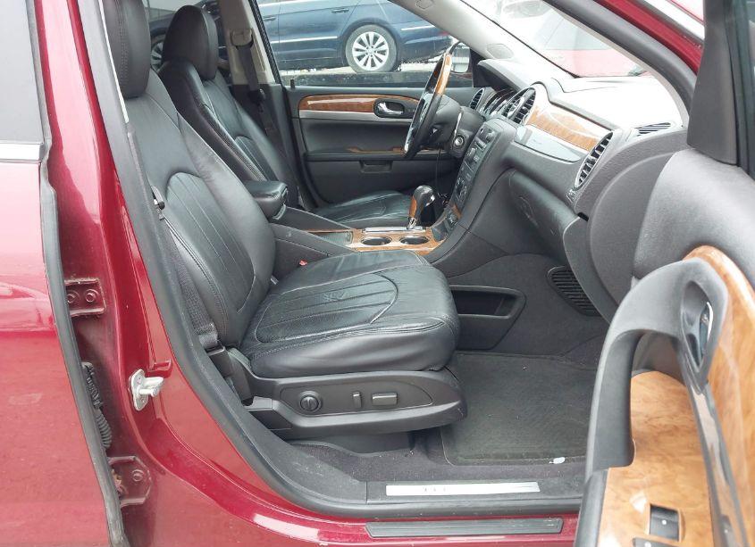 Photo 5 of 2011 Buick Enclave 1XL (VIN 5GAKRBED4BJ106021)