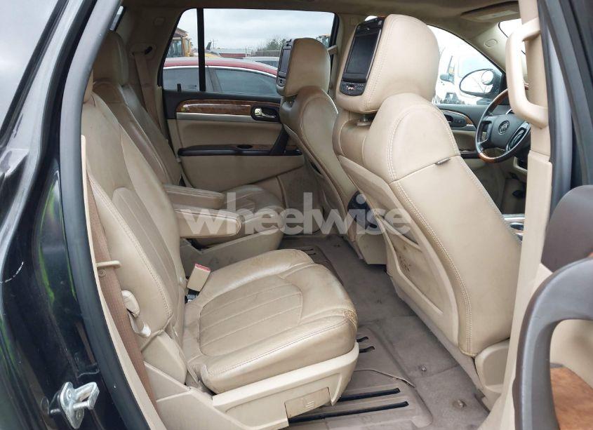 Photo 8 of 2011 Buick Enclave 1XL (VIN 5GAKRBED4BJ352888)