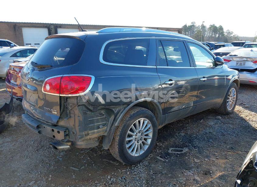 Photo 4 of 2011 Buick Enclave 1XL (VIN 5GAKRBED5BJ368775)