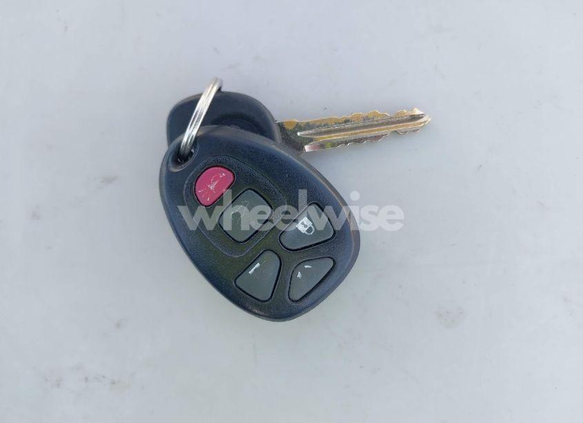 Photo 11 of 2011 Buick Enclave 1XL (VIN 5GAKRBED5BJ392994)