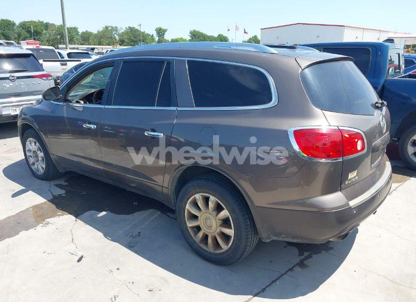 Photo 3 of 2011 Buick Enclave 1XL (VIN 5GAKRBED6BJ149517)
