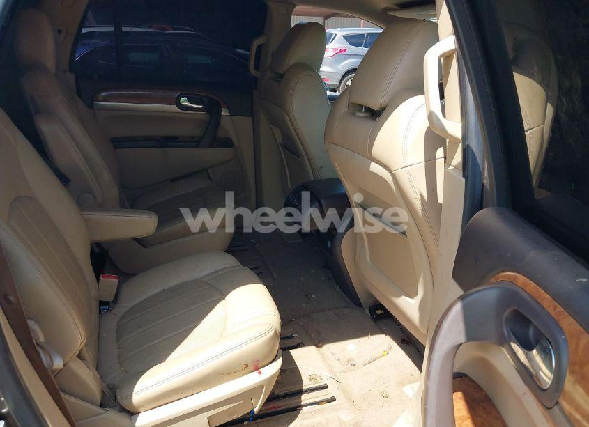 Photo 8 of 2011 Buick Enclave 1XL (VIN 5GAKRBED6BJ149517)