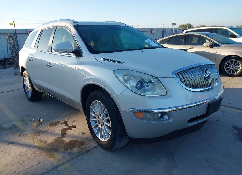 2011 Buick Enclave 1XL (VIN 5GAKRBED6BJ153213) main photo