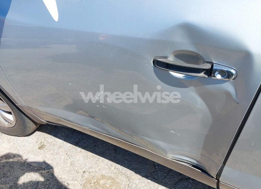 Photo 13 of 2011 Buick Enclave 1XL (VIN 5GAKRBED6BJ380479)