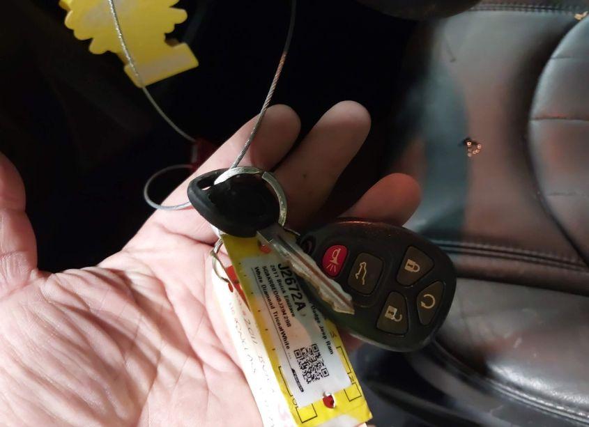 Photo 11 of 2011 Buick Enclave 1XL (VIN 5GAKRBED6BJ394298)