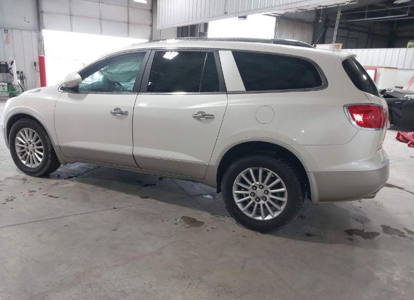 Photo 3 of 2011 Buick Enclave 1XL (VIN 5GAKRBED6BJ394298)