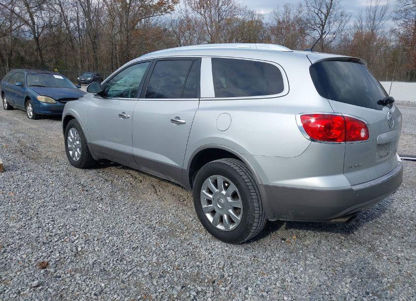 Photo 3 of 2011 Buick Enclave 1XL (VIN 5GAKRBED7BJ268080)