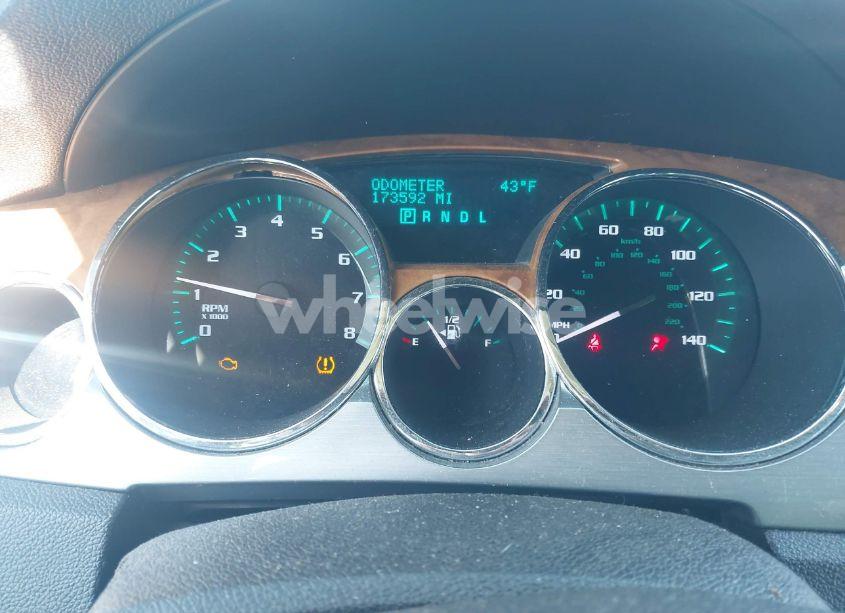 Photo 7 of 2011 Buick Enclave 1XL (VIN 5GAKRBED7BJ399798)