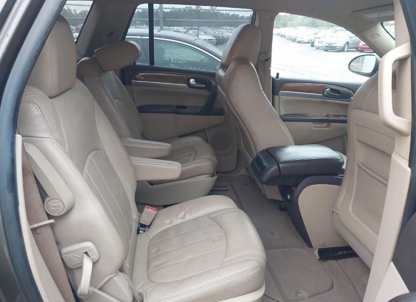 Photo 8 of 2011 Buick Enclave 1XL (VIN 5GAKRBED8BJ190117)