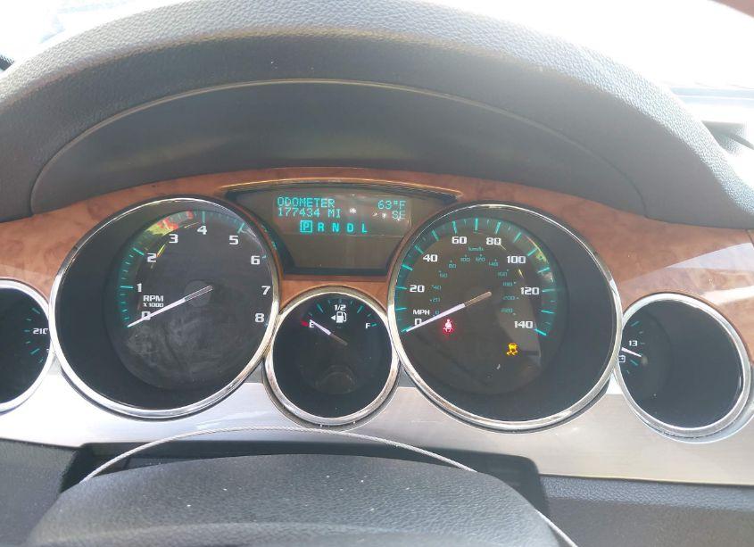 Photo 7 of 2011 Buick Enclave 1XL (VIN 5GAKRBED8BJ211032)