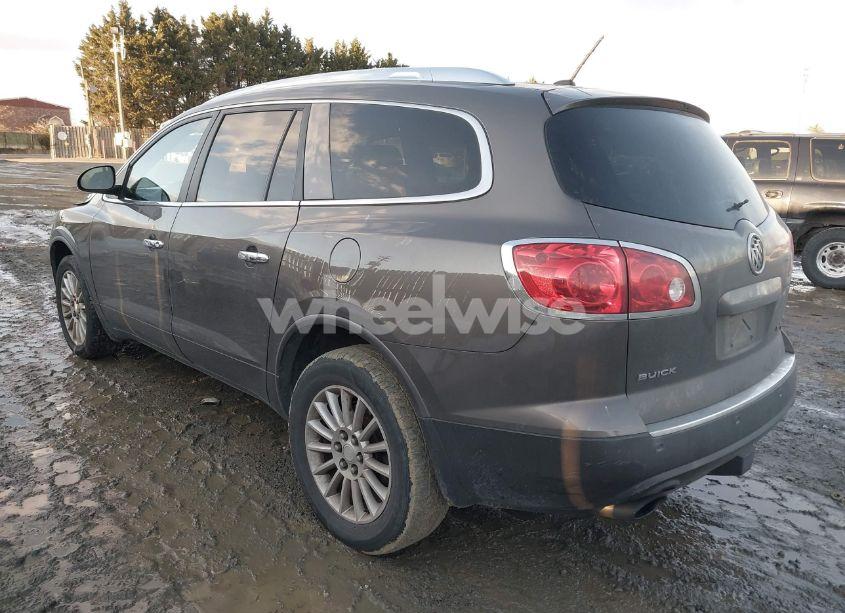 Photo 3 of 2011 Buick Enclave 1XL (VIN 5GAKRBED8BJ263504)