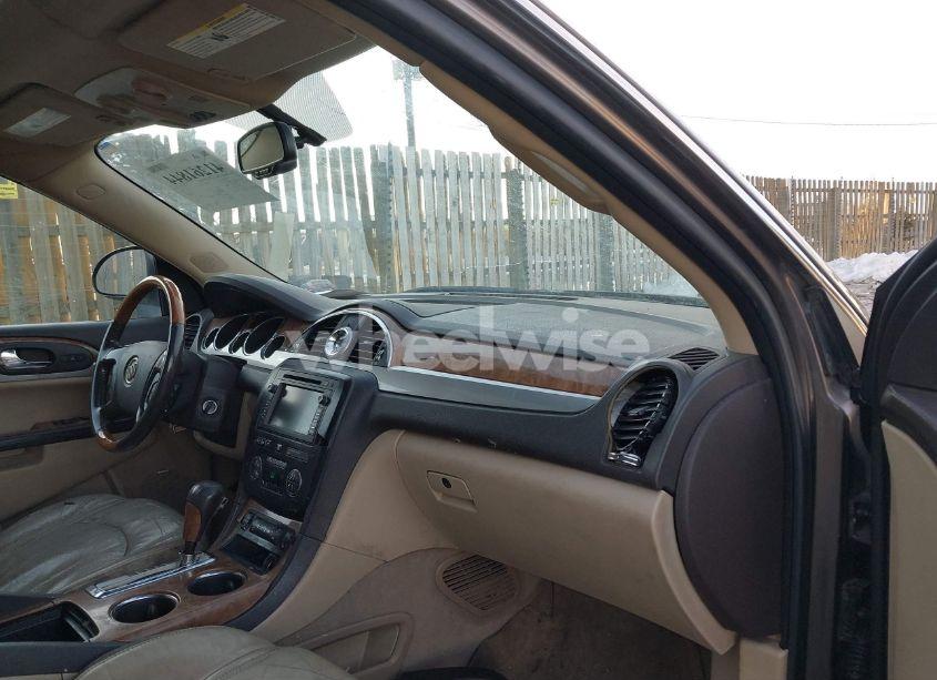 Photo 5 of 2011 Buick Enclave 1XL (VIN 5GAKRBED8BJ263504)