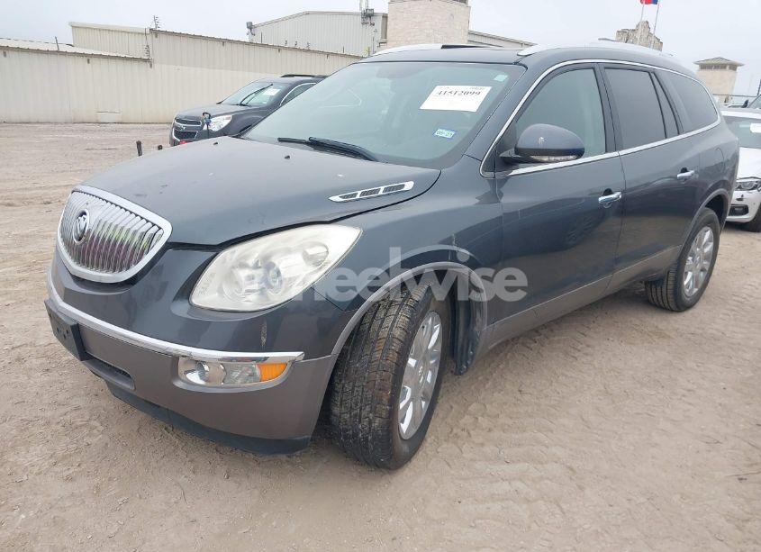 Photo 2 of 2011 Buick Enclave 1XL (VIN 5GAKRBED8BJ279962)