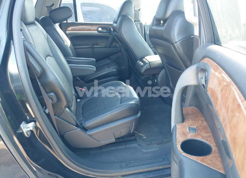 Photo 8 of 2011 Buick Enclave 1XL (VIN 5GAKRBED8BJ295675)