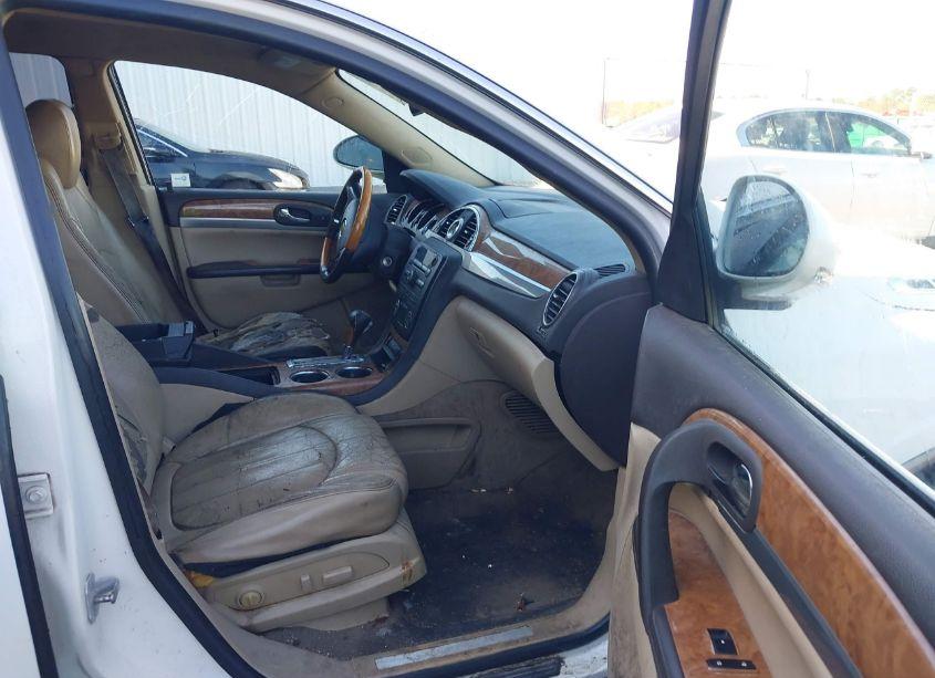 Photo 5 of 2011 Buick Enclave 1XL (VIN 5GAKRBED8BJ303936)