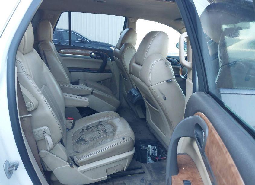 Photo 8 of 2011 Buick Enclave 1XL (VIN 5GAKRBED8BJ303936)