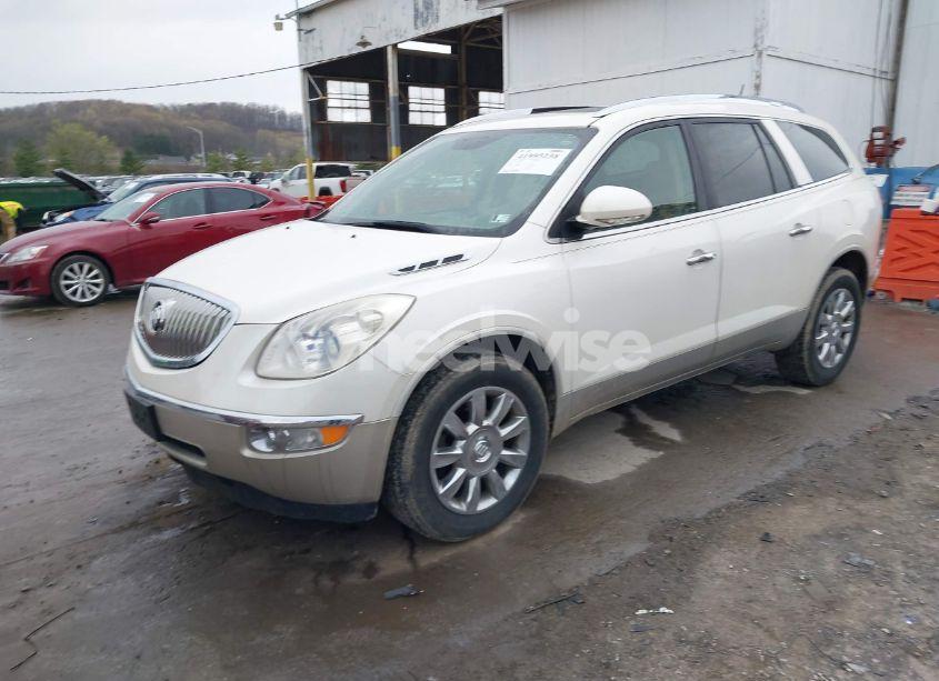 Photo 2 of 2011 Buick Enclave 1XL (VIN 5GAKRBED8BJ315116)