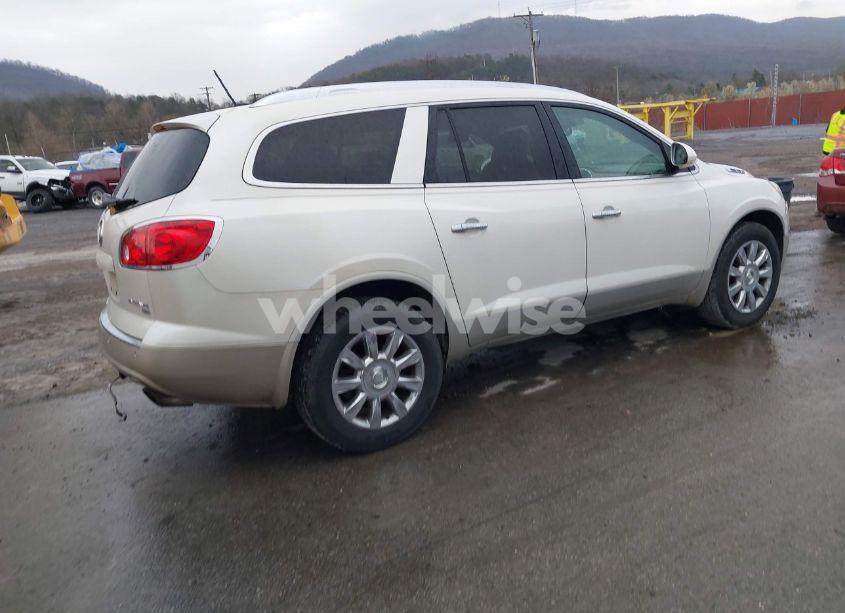 Photo 4 of 2011 Buick Enclave 1XL (VIN 5GAKRBED8BJ315116)
