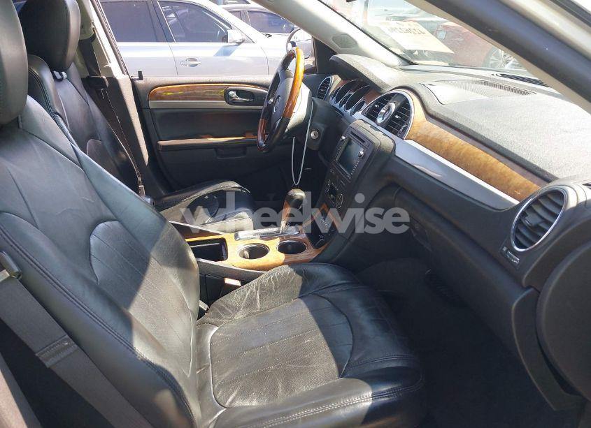 Photo 5 of 2011 Buick Enclave 1XL (VIN 5GAKRBED8BJ403129)