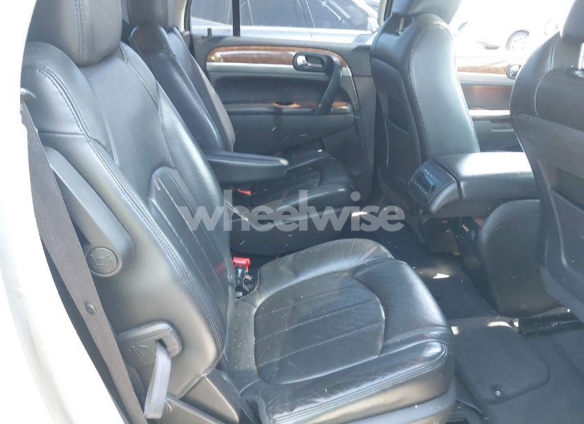 Photo 8 of 2011 Buick Enclave 1XL (VIN 5GAKRBED8BJ403129)