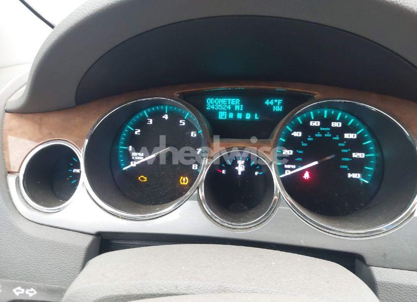 Photo 7 of 2011 Buick Enclave 1XL (VIN 5GAKRBED9BJ110436)